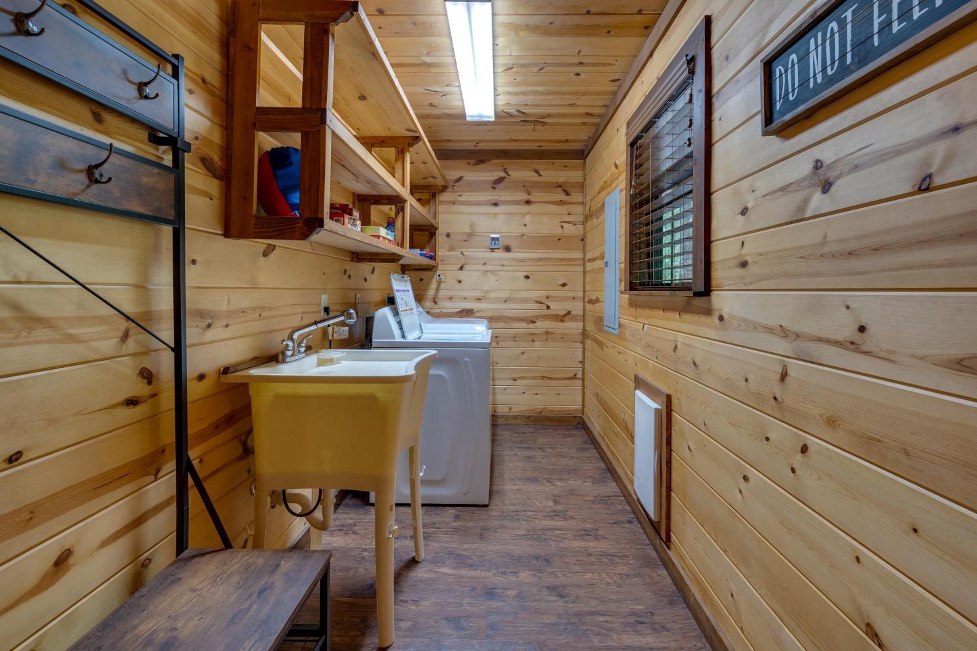 Cross Timbers Cabin On The Grove'S 25-Acres โบรคเคนโบว์ ภายนอก รูปภาพ